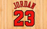 开云体育入口-这是个非常有意思的跨界组合—当NBA的超级个体詹姆斯，遇上CBA的团队典范北京队，再碰上NBA的弱旅奇才。这种次元壁的碰撞，本身就充满了戏剧性和唯一性