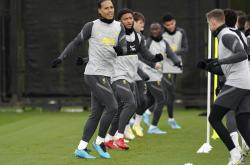 开云APP-欧洲球队集体训练，备战国际赛事的简单介绍