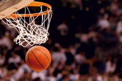 开云官网-牙买加闪电战压制那不勒斯，莱万一锤定音主宰胜负天平