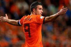 开云官方app入口-英超争冠焦点战启示录，热火式冲垮哲学如何重塑竞技逻辑