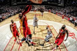 开云体育下载-逆转的艺术，从温网到ATP总决赛，德约科维奇如何惊艳四座