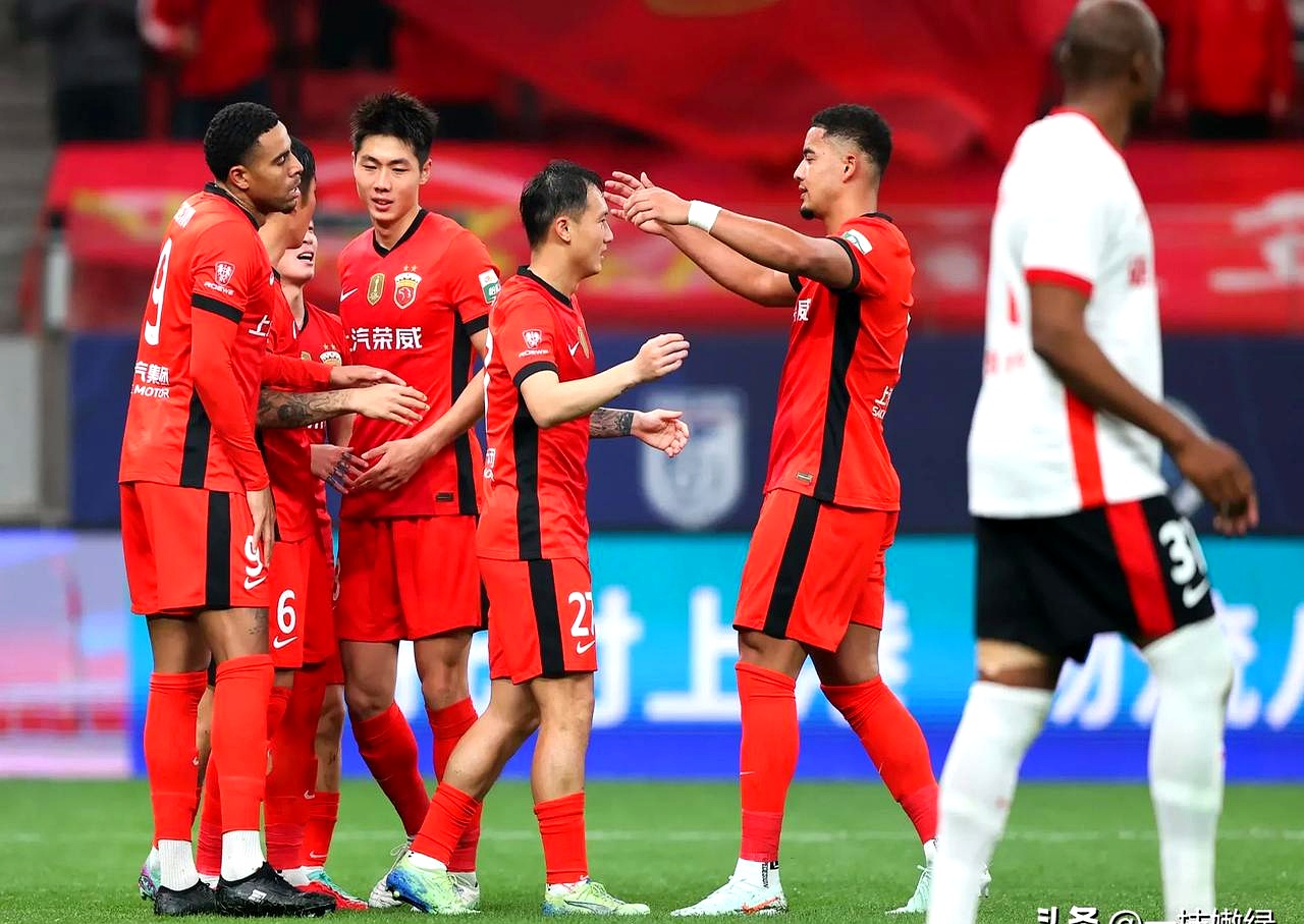 亚眠球队大胜对手,取得重要胜利的简单介绍 亚眠球队大胜对手,取得重要胜利的简单介绍