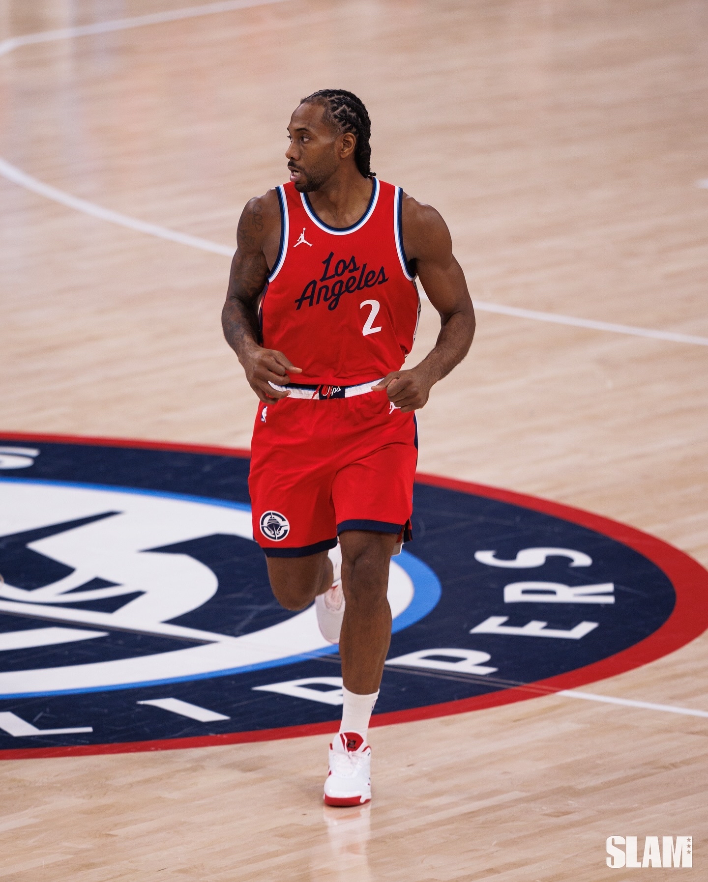 江苏队逆转魔术,伦纳德刷新纪录 江苏队逆转魔术,伦纳德刷新纪录