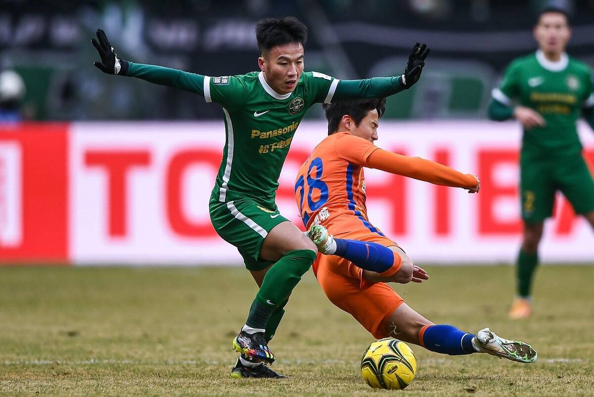 哈德斯菲尔德告负,降级危机扩大 哈德斯菲尔德告负,降级危机扩大