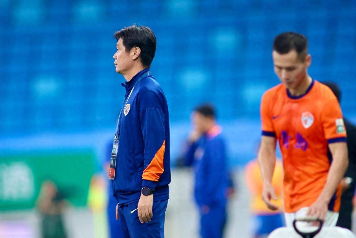 对手无力回天,球队轻松晋级 对手无力回天,球队轻松晋级