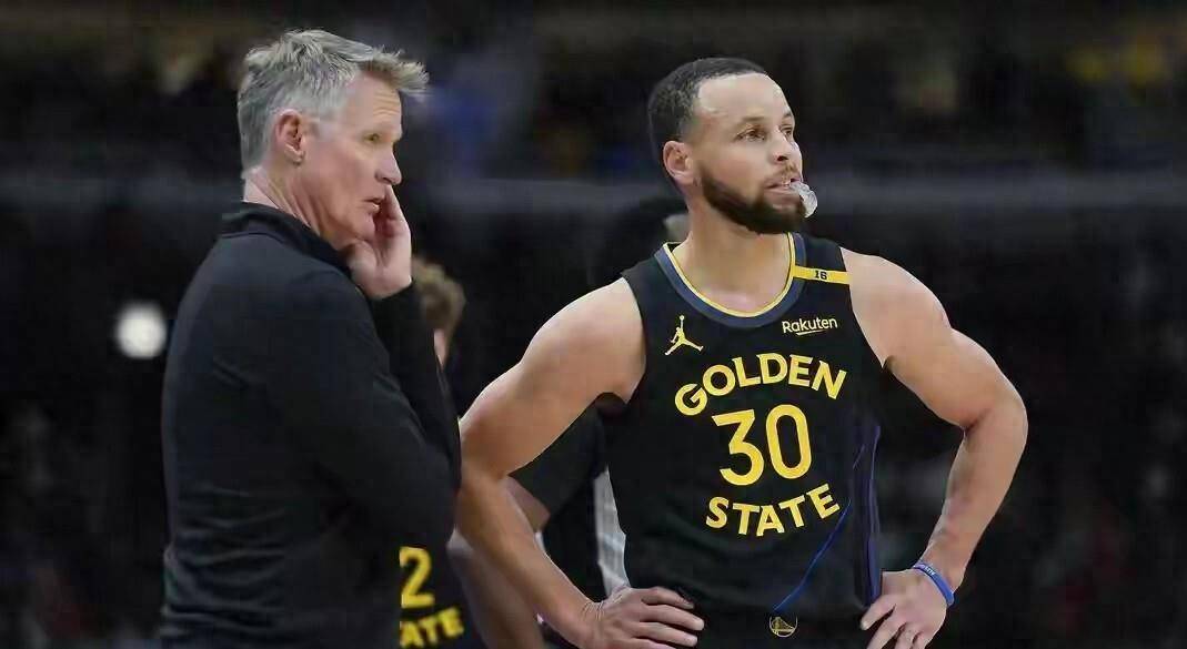 勇士惨败，球队团结力量消退的简单介绍