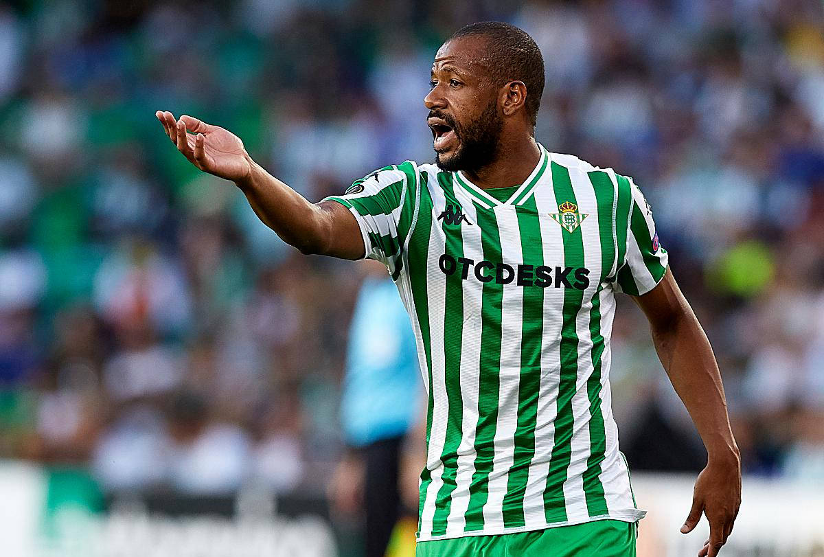 皇家贝蒂斯客场取胜，球迷欢呼