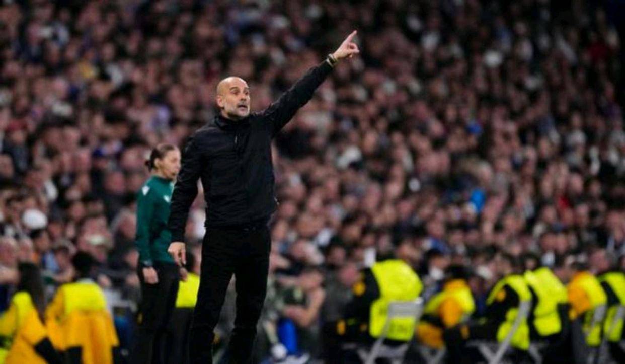 曼城逆转荷兰,奥亚尔萨瓦尔带队取胜 曼城逆转荷兰,奥亚尔萨瓦尔带队取胜