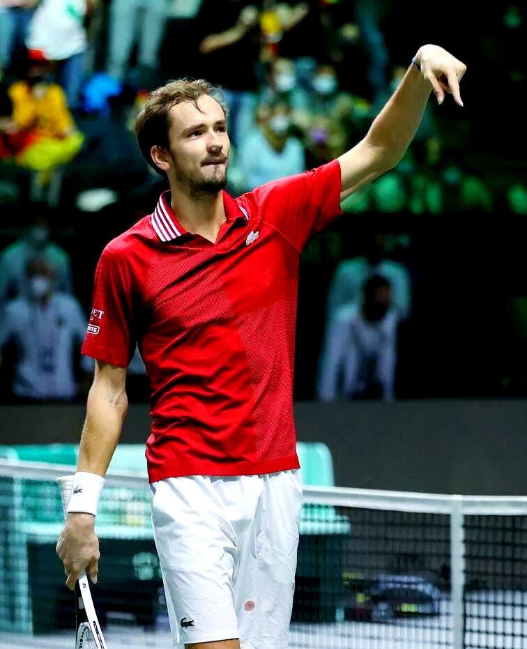 戴维斯杯鏖战美网，梅德韦杰夫扛起全队的简单介绍