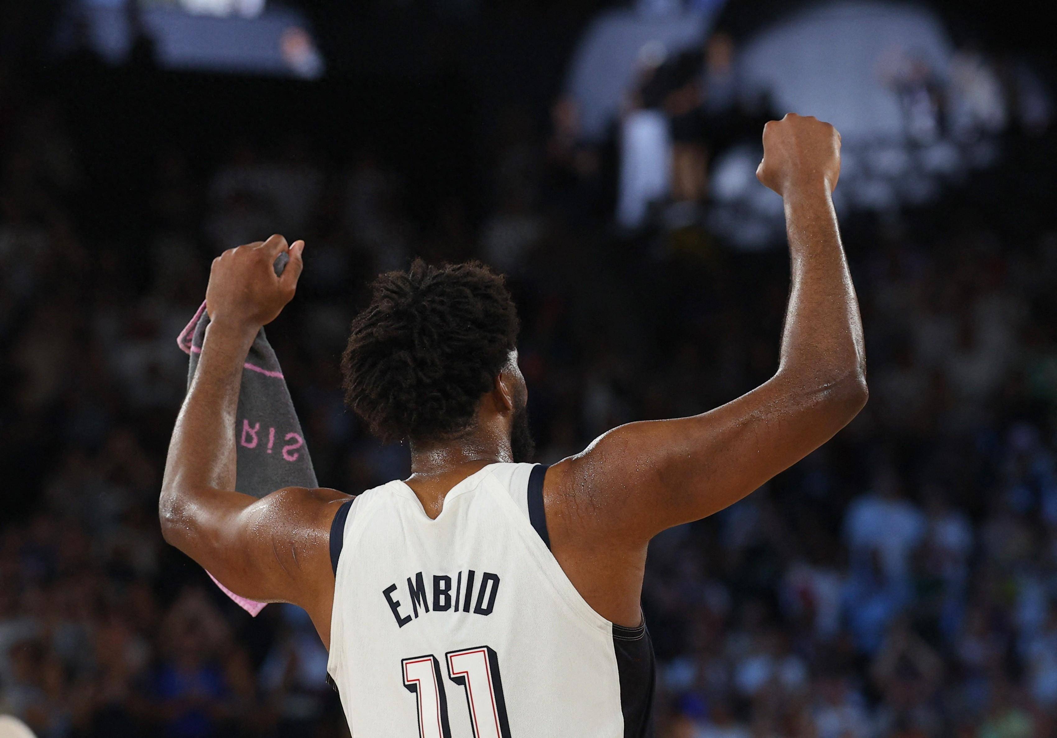 广州队鏖战爵士，恩比德统治全场的简单介绍