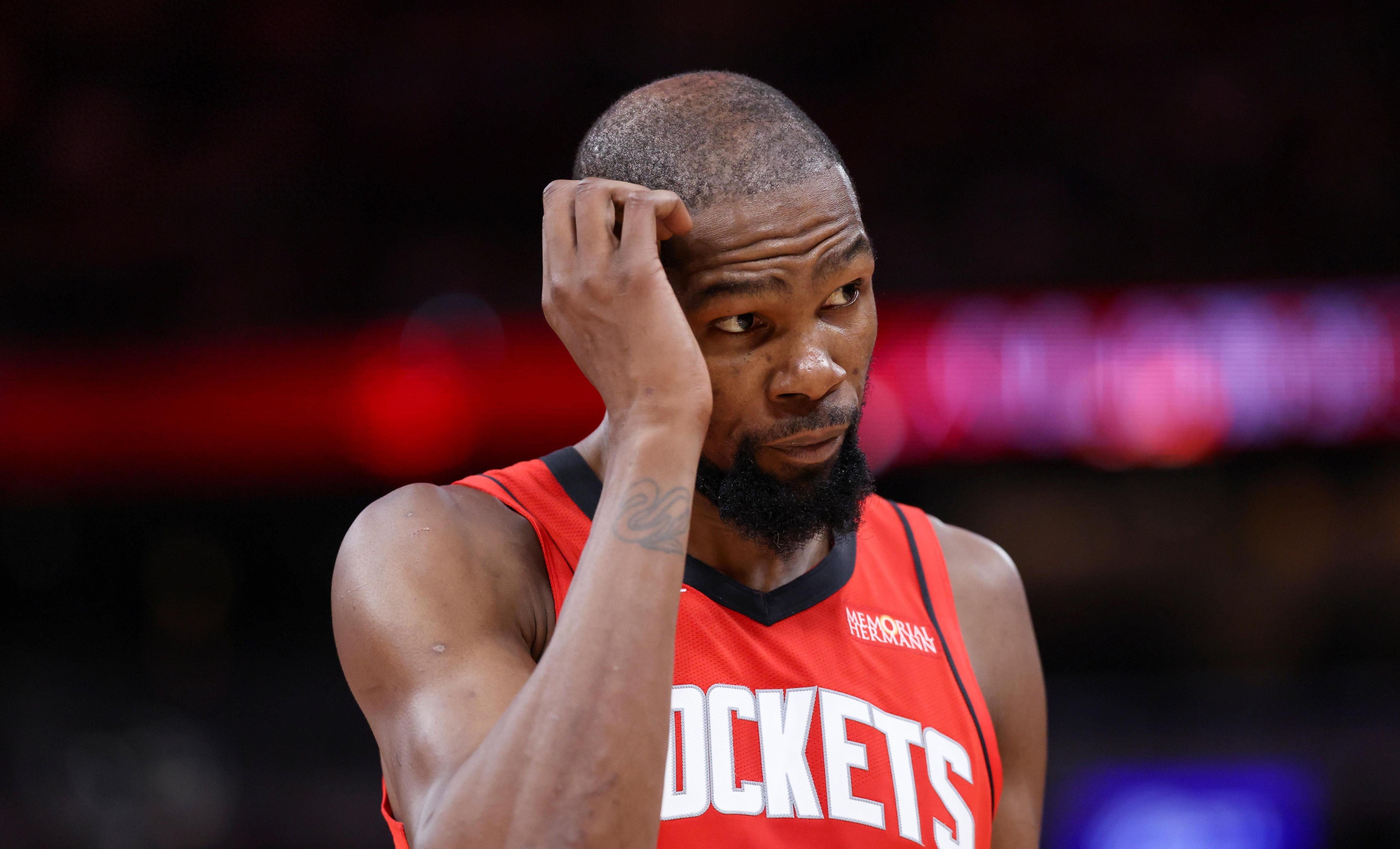 关于雄鹿不敌黄蜂,遭遇低谷的失利的信息 关于雄鹿不敌黄蜂,遭遇低谷的失利的信息