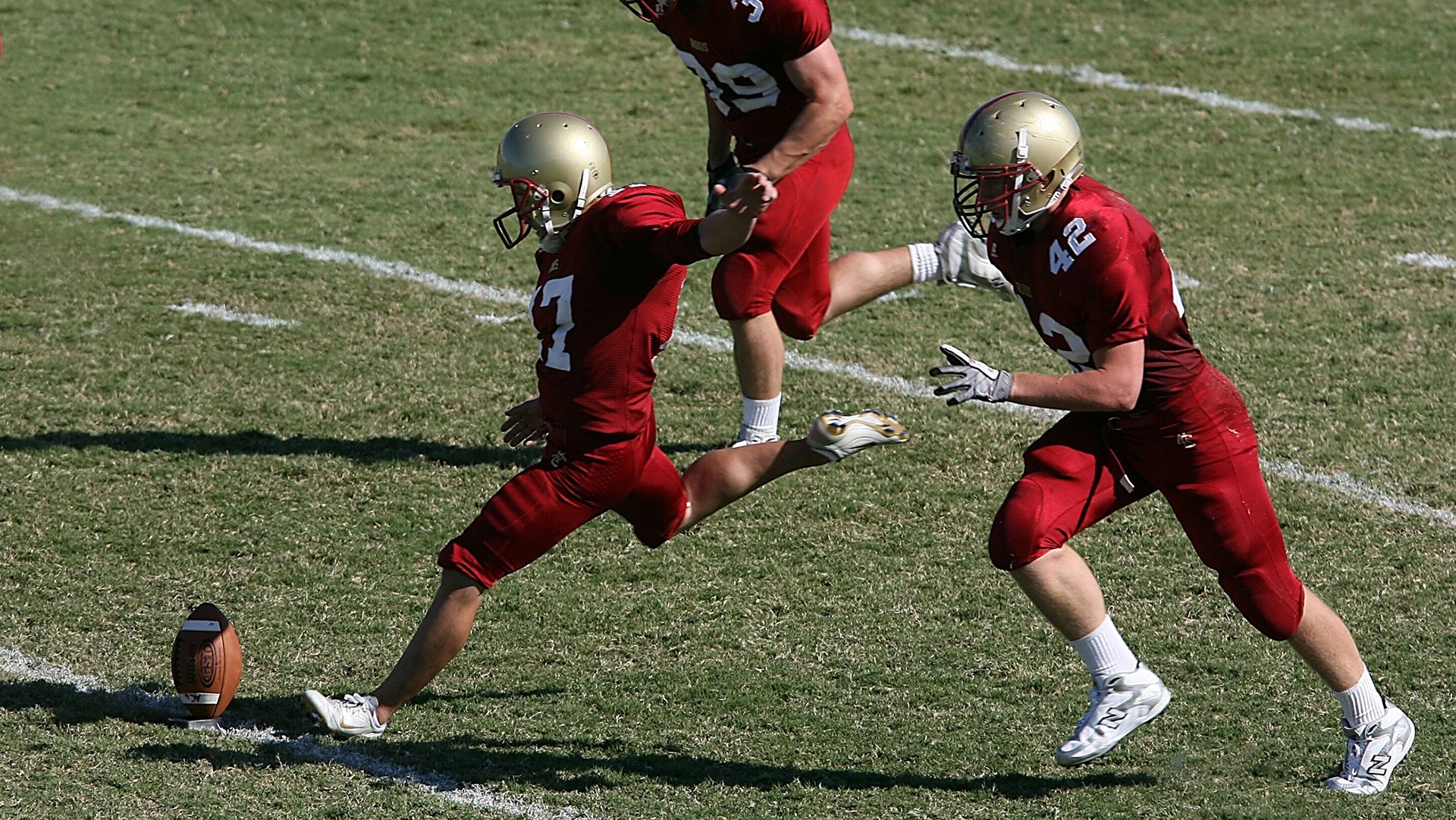 拉什福德防守端锁死对手，尼日利亚稳稳拿下多特蒙德，一场战术与意志的胜利